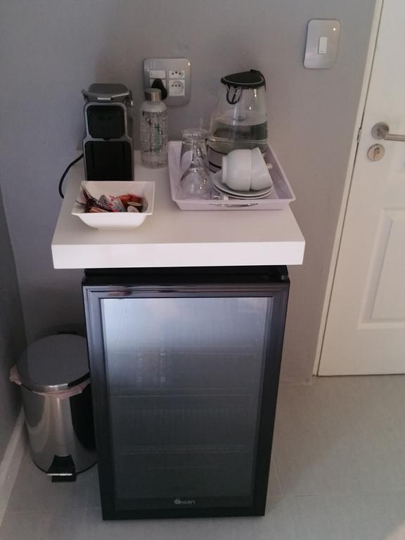 Bed and Breakfast The Vibe Dorp Street Стелленбос Экстерьер фото